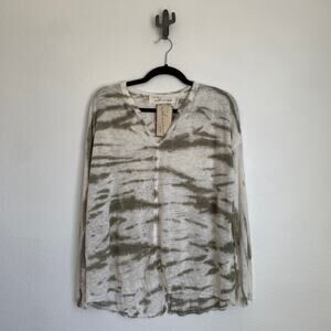 NWT Vintage Havana Long Sleeve Lightweight Tee in Green White Tie Dye